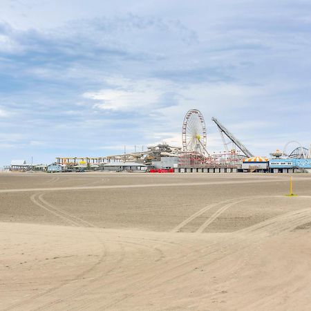Quaint Wildwood Condo About Walk To Beach! Exterior photo