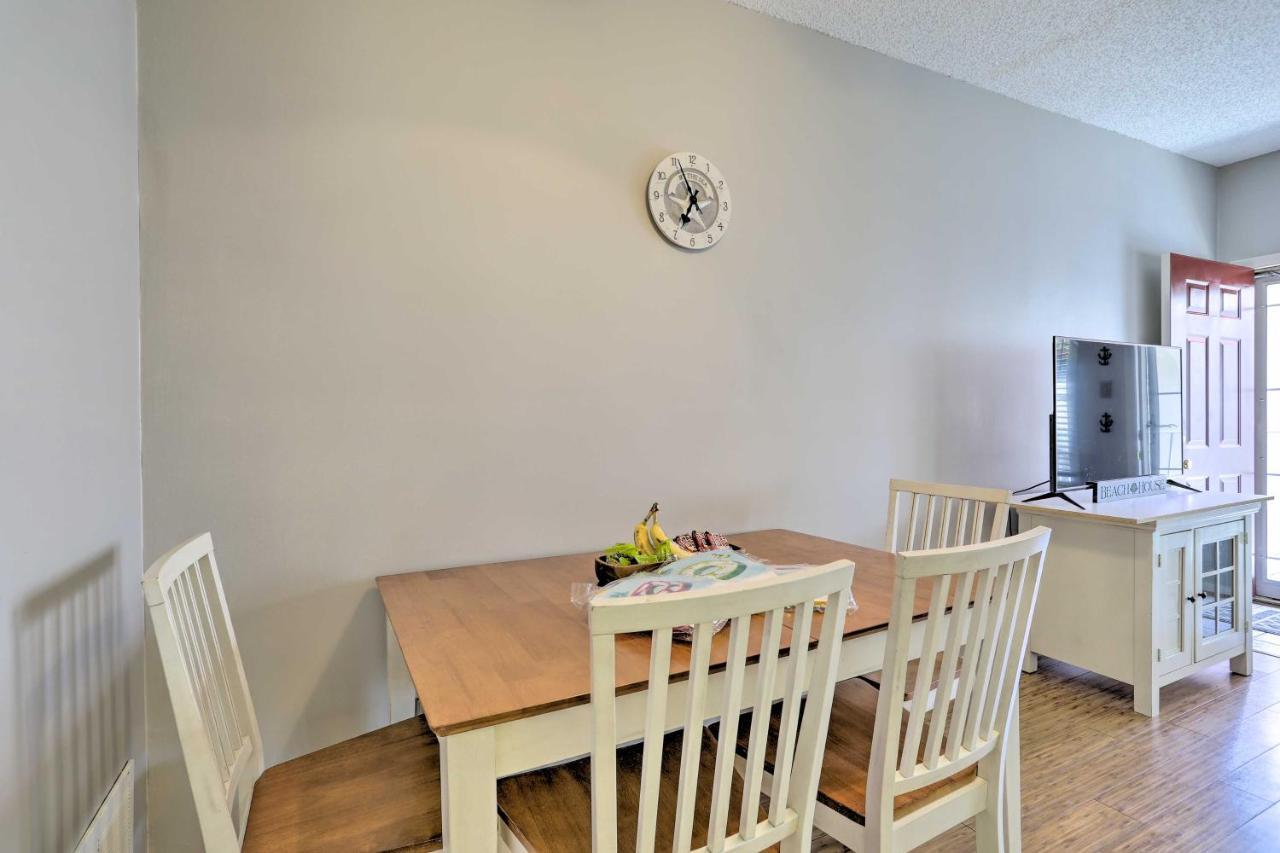 Quaint Wildwood Condo About Walk To Beach! Exterior photo