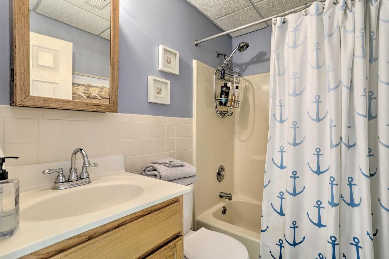 Quaint Wildwood Condo About Walk To Beach! Exterior photo