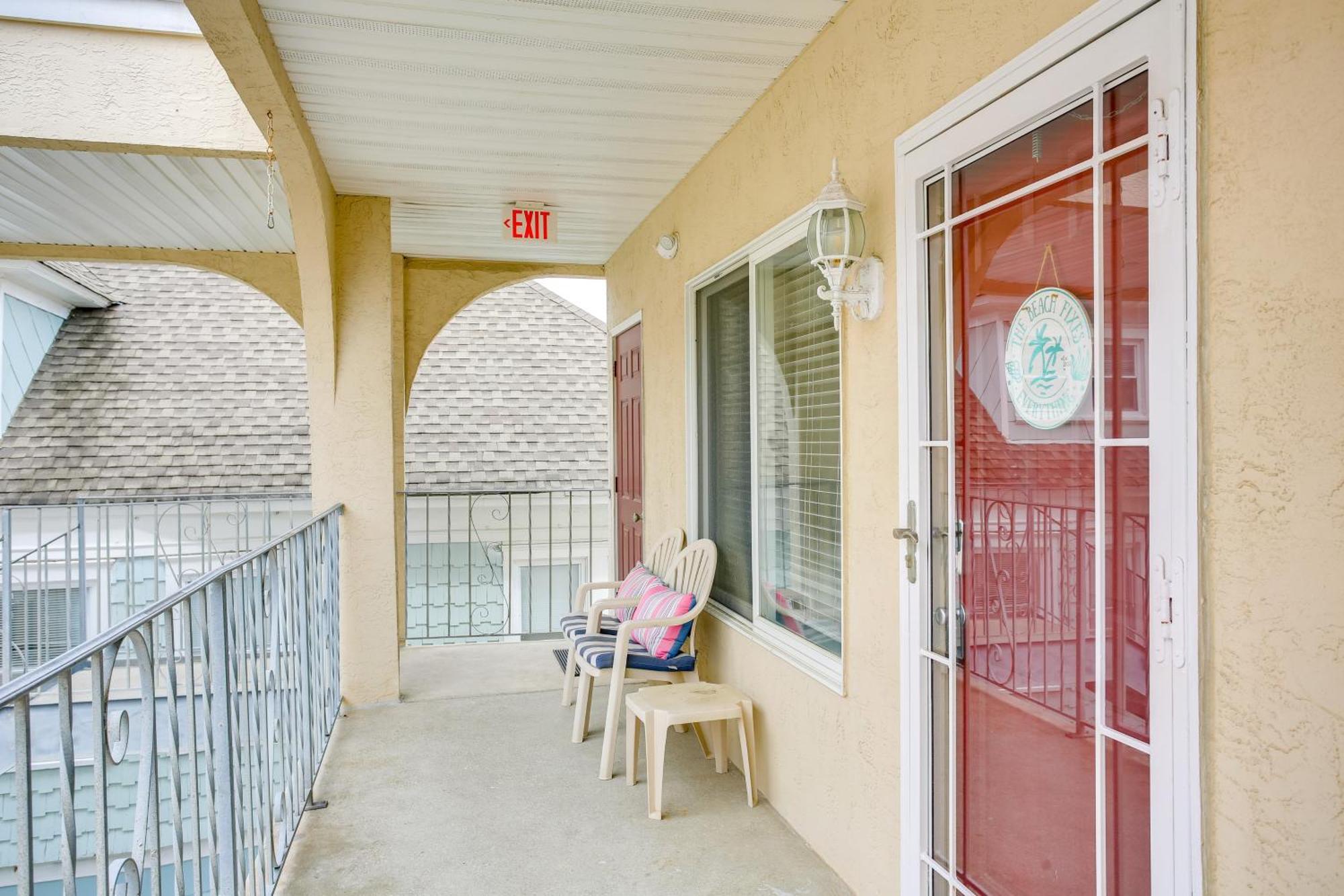 Quaint Wildwood Condo About Walk To Beach! Exterior photo