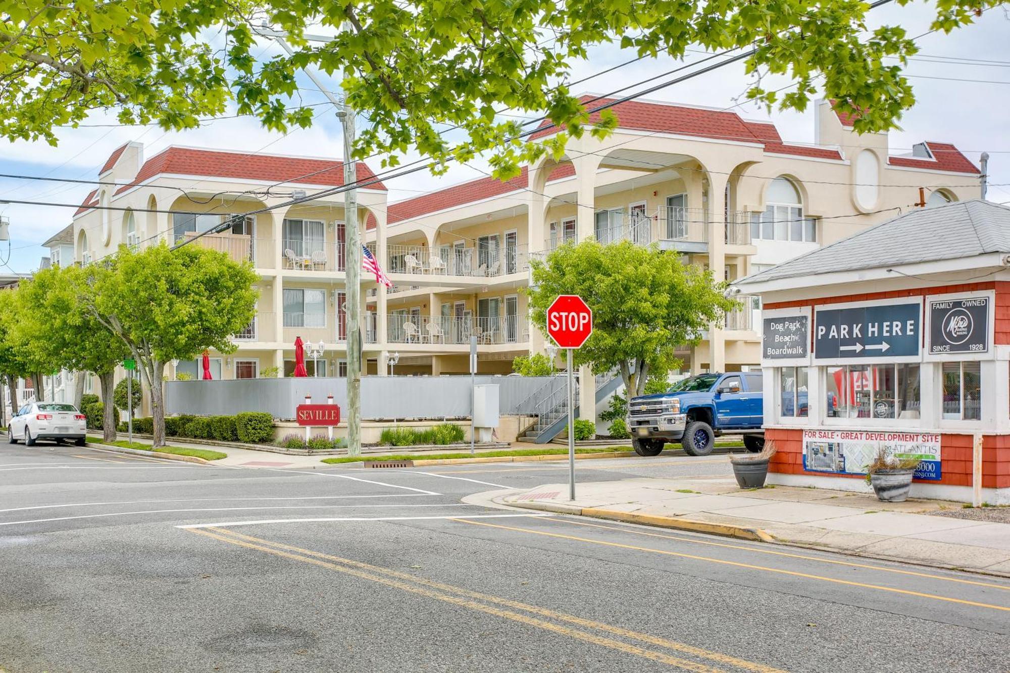Quaint Wildwood Condo About Walk To Beach! Exterior photo